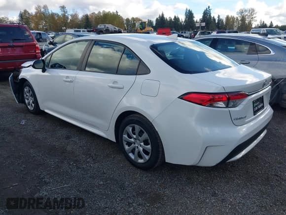✅ 2021 Toyota Corolla LE • VIN: 5YFEPMAE8MP259690 • Lot: 43554339. Wystawiony na IAAI z przebiegiem 59 889 mil. Bezpłatny archiwum sprzedaży aukcyjnych z USA i szczegółowy raport historii pojazdu na DreamBid. Zdjęcie 3.