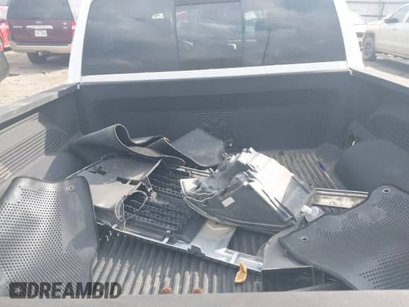 2016 Ram 1500 Big Horn with VIN 1C6RR6LG6GS208415, listed as a IAAI auction lot 41800900 with 214,732 mi miles and . Bid and sale history available at DreamBid. Image 19.