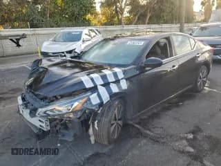 ✅ 2021 Nissan Altima SV • VIN: 1N4BL4DV8MN390048 • Lot: 94579525. Listed on Copart with 68,884 mi. Free auction sales archive from the USA and detailed vehicle history report at DreamBid. Image 1.