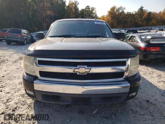 ✅ 2008 Chevrolet Silverado 1500 1LT • VIN: 1GCEK19048Z118424 • Lot: 75701804. Listed on Copart with 253,506 mi. Free auction sales archive from the USA and detailed vehicle history report at DreamBid. Image 5.