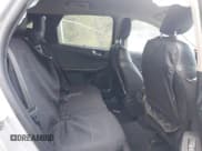 ✅ 2020 Ford Escape Titanium • VIN: 1FMCU9J96LUB18419 • Lot: 40612100. Wystawiony na IAAI z przebiegiem 40 041 mil. Bezpłatny archiwum sprzedaży aukcyjnych z USA i szczegółowy raport historii pojazdu na DreamBid. Zdjęcie 8.