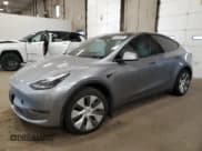✅ 2024 Tesla Model Y Long Range • VIN: 7SAYGDEE2RA278794 • Lot: 92500895. Wystawiony na Copart z przebiegiem 21 633 mil. Bezpłatny archiwum sprzedaży aukcyjnych z USA i szczegółowy raport historii pojazdu na DreamBid. Zdjęcie 1.