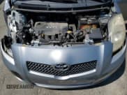 ✅ 2008 Toyota Yaris • VIN: JTDJT923785192006 • Лот: 61603185. Опубликован ранее на Copart с пробегом 159 195 миль. Бесплатный доступ к архиву аукционных продаж из США и подробный отчёт об истории автомобиля на DreamBid. Изображение 11.