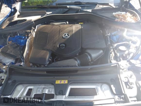 ✅ 2023 Mercedes-Benz GLC 300 • VIN: W1NKM4HB0PU012333 • Lot: 42492223. Listed on IAAI with 13,426 mi. Free auction sales archive from the USA and detailed vehicle history report at DreamBid. Image 10.