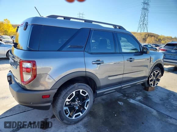 ✅ 2023 Ford Bronco Sport Outer Banks • VIN: 3FMCR9C60PRD71236 • Лот: 87304895. Опубликован ранее на Copart с пробегом 17 338 миль. Бесплатный доступ к архиву аукционных продаж из США и подробный отчёт об истории автомобиля на DreamBid. Изображение 3.