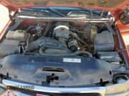 ✅ 1999 GMC Sierra 1500 SLE • VIN: 2GTEK19TXX1525911 • Лот: 66195885. Опубликован ранее на Copart с пробегом 295 953 миль. Бесплатный доступ к архиву аукционных продаж из США и подробный отчёт об истории автомобиля на DreamBid. Изображение 11.