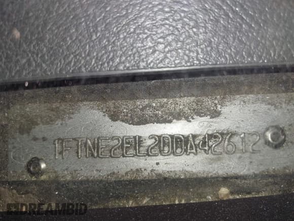 ✅ 2013 Ford Econoline Cargo Commercial • VIN: 1FTNE2EL2DDA42612 • Lot: 41599646. Listed on IAAI with 207,770 mi. Free auction sales archive from the USA and detailed vehicle history report at DreamBid. Image 18.