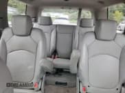 ✅ 2008 Saturn Outlook XR • VIN: 5GZER33748J176494 • Lot: 81705585. Wystawiony na Copart z przebiegiem Nie podano. Bezpłatny archiwum sprzedaży aukcyjnych z USA i szczegółowy raport historii pojazdu na DreamBid. Zdjęcie 10.