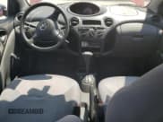 ✅ 2005 Toyota ECHO • VIN: JTDBT123950361585 • Lot: 68385285. Wystawiony na Copart z przebiegiem 165 945 mil. Bezpłatny archiwum sprzedaży aukcyjnych z USA i szczegółowy raport historii pojazdu na DreamBid. Zdjęcie 8.