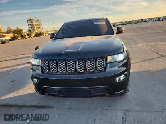 ✅ 2017 Jeep Grand Cherokee Altitude • VIN: 1C4RJFAG0HC753511 • Lot: 89822325. Wystawiony na Copart z przebiegiem 109 457 mil. Bezpłatny archiwum sprzedaży aukcyjnych z USA i szczegółowy raport historii pojazdu na DreamBid. Zdjęcie 5.