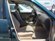 ✅ 1995 Mercedes-Benz C 2.8L • VIN: WDBHA28E3SF215141 • Лот: 42533044. Опубликован ранее на IAAI с пробегом Не указан. Бесплатный доступ к архиву аукционных продаж из США и подробный отчёт об истории автомобиля на DreamBid. Изображение 5.