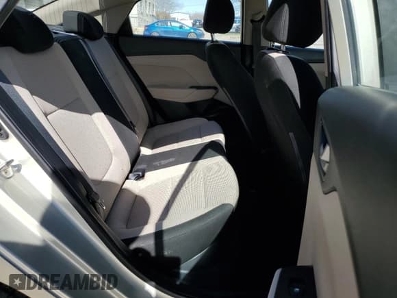 ✅ 2018 Hyundai Accent SE • VIN: 3KPC24A36JE007261 • Лот: 50502095. Опубликован ранее на Copart с пробегом 51 262 миль. Бесплатный доступ к архиву аукционных продаж из США и подробный отчёт об истории автомобиля на DreamBid. Изображение 11.
