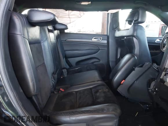 ✅ 2015 Jeep Grand Cherokee Laredo • VIN: 1C4RJFAG8FC181567 • Лот: 42997271. Опубликован ранее на IAAI с пробегом 100 769 миль. Бесплатный доступ к архиву аукционных продаж из США и подробный отчёт об истории автомобиля на DreamBid. Изображение 8.