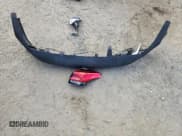 ✅ 2018 Toyota RAV4 LE • VIN: JTMBFREV5JJ218463 • Lot: 84617515. Listed on Copart with 62,186 mi. Free auction sales archive from the USA and detailed vehicle history report at DreamBid. Image 13.