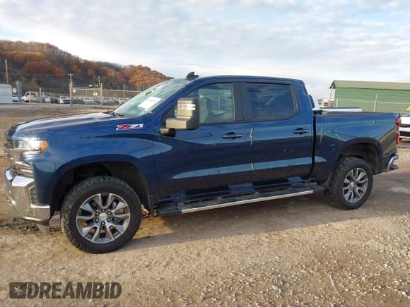 ✅ 2022 Chevrolet Silverado 1500 LT • VIN: 1GCUYDET4NZ175830 • Lot: 43666535. Listed on IAAI with 45,769 mi. Free auction sales archive from the USA and detailed vehicle history report at DreamBid. Image 14.