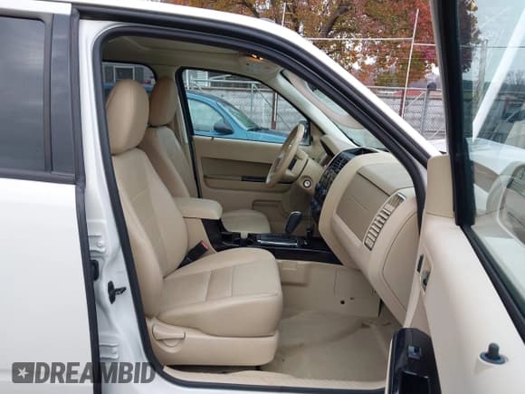 ✅ 2012 Ford Escape Limited • VIN: 1FMCU9EG1CKB76409 • Лот: 43755999. Опубликован ранее на IAAI с пробегом 72 924 миль. Бесплатный доступ к архиву аукционных продаж из США и подробный отчёт об истории автомобиля на DreamBid. Изображение 5.
