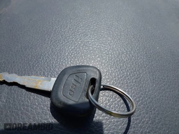 ✅ 2013 Suzuki SX4 LE • VIN: JS2YC5A35D6101611 • Лот: 43054574. Опубликован ранее на IAAI с пробегом 151 629 миль. Бесплатный доступ к архиву аукционных продаж из США и подробный отчёт об истории автомобиля на DreamBid. Изображение 11.