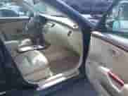 2007 Hyundai Azera SE с VIN KMHFC46F77A182333, выставлен на аукционе IAAI как лот 42380216 с пробегом 227 553 миль миль и . История ставок и продаж доступна на DreamBid. Изображение 5.