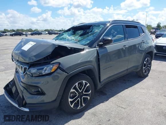 ✅ 2024 Jeep Compass Limited • VIN: 3C4NJDCN4RT595341 • Lot: 42577790. Listed on IAAI with 42,995 mi. Free auction sales archive from the USA and detailed vehicle history report at DreamBid. Image 17.