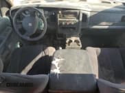 ✅ 2004 Dodge 1500 SLT • VIN: 1D7HU18D84S638615 • Лот: 76067324. Опубликован ранее на Copart с пробегом 208 465 миль. Бесплатный доступ к архиву аукционных продаж из США и подробный отчёт об истории автомобиля на DreamBid. Изображение 8.