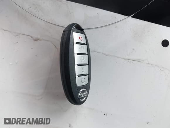 ✅ 2019 Nissan Murano Platinum • VIN: 5N1AZ2MJ3KN145091 • Lot: 41614981. Wystawiony na IAAI z przebiegiem 86 173 mil. Bezpłatny archiwum sprzedaży aukcyjnych z USA i szczegółowy raport historii pojazdu na DreamBid. Zdjęcie 11.