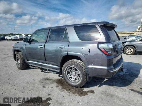 ✅ 2021 Toyota 4Runner Limited • VIN: JTEKU5JR7M5888595 • Лот: 93681535. Опубликован ранее на Copart с пробегом 55 667 миль. Бесплатный доступ к архиву аукционных продаж из США и подробный отчёт об истории автомобиля на DreamBid. Изображение 2.