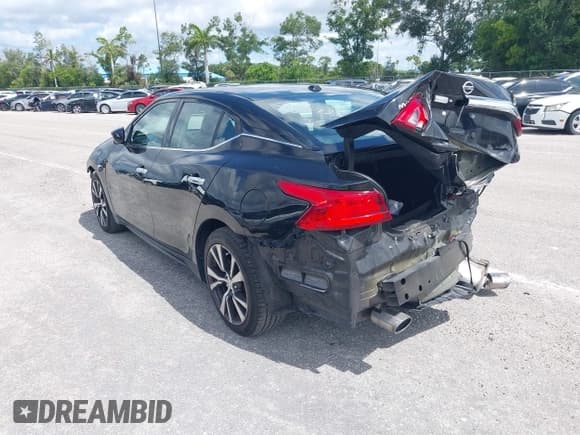 ✅ 2017 Nissan Maxima S • VIN: 1N4AA6AP6HC420197 • Lot: 42553878. Listed on IAAI with 79,515 mi. Free auction sales archive from the USA and detailed vehicle history report at DreamBid. Image 3.