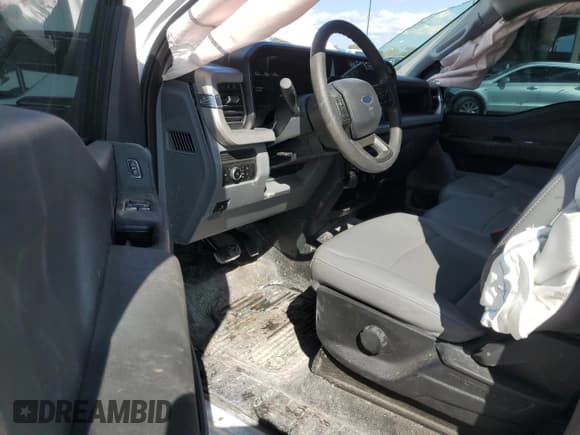 ✅ 2024 Ford F-250 • VIN: 1FTRF2BA7RED11710 • Лот: 49985615. Опубликован ранее на Copart с пробегом 17 297 миль. Бесплатный доступ к архиву аукционных продаж из США и подробный отчёт об истории автомобиля на DreamBid. Изображение 8.