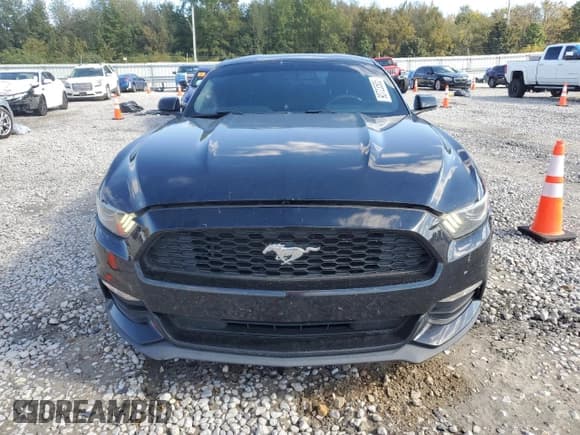 ✅ 2017 Ford Mustang V6 • VIN: 1FA6P8AM3H5238516 • Лот: 90723505. Опубликован ранее на Copart с пробегом 117 024 миль. Бесплатный доступ к архиву аукционных продаж из США и подробный отчёт об истории автомобиля на DreamBid. Изображение 5.