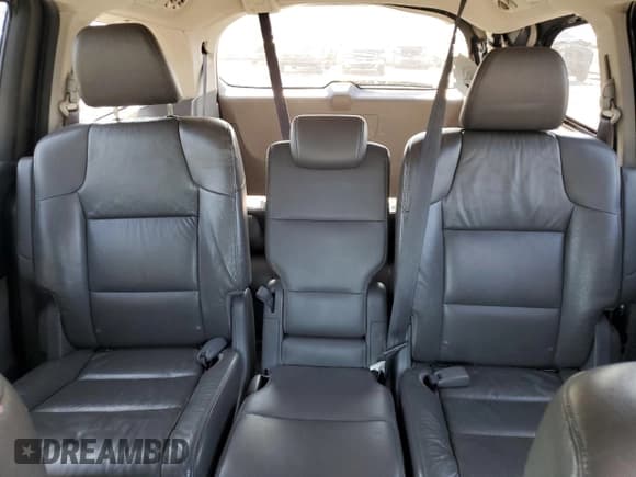 ✅ 2012 Honda Odyssey EX-L • VIN: 5FNRL5H67CB049934 • Лот: 81110525. Опубликован ранее на Copart с пробегом 171 004 миль. Бесплатный доступ к архиву аукционных продаж из США и подробный отчёт об истории автомобиля на DreamBid. Изображение 10.