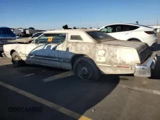 ✅ 1976 Ford Thunderbird • VIN: 6Y87A107498 • Lot: 89639525. Listed on Copart with Not provided. Free auction sales archive from the USA and detailed vehicle history report at DreamBid. Image 2.