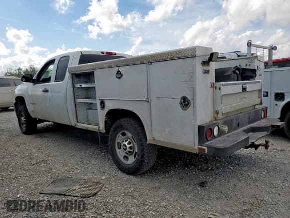 ✅ 2013 Chevrolet Silverado 2500HD Work Truck • VIN: 1GB2CVCG6DZ146026 • Лот: 92304325. Опубликован ранее на Copart с пробегом Не указан. Бесплатный доступ к архиву аукционных продаж из США и подробный отчёт об истории автомобиля на DreamBid. Изображение 2.