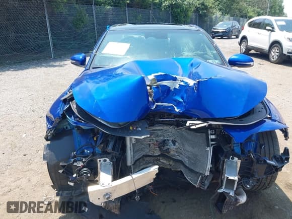 ✅ 2023 Genesis G70 2.0T • VIN: KMTG34TAXPU112892 • Lot: 42449574. Listed on IAAI with Not provided. Free auction sales archive from the USA and detailed vehicle history report at DreamBid. Image 11.