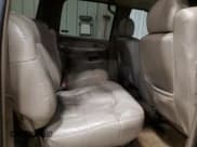 ✅ 2002 Chevrolet Suburban LS • VIN: 3GNFK16Z72G174749 • Лот: 87416144. Опубликован ранее на Copart с пробегом Не указан. Бесплатный доступ к архиву аукционных продаж из США и подробный отчёт об истории автомобиля на DreamBid. Изображение 10.