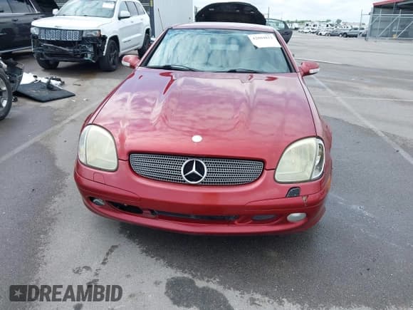 ✅ 2003 Mercedes-Benz SLK 320 • VIN: WDBKK65F43F278662 • Лот: 42804813. Опубликован ранее на IAAI с пробегом 109 013 миль. Бесплатный доступ к архиву аукционных продаж из США и подробный отчёт об истории автомобиля на DreamBid. Изображение 12.