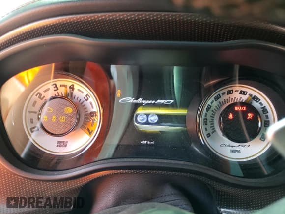 ✅ 2020 Dodge Challenger R/T Scat Pack • VIN: 2C3CDZFJ0LH182695 • Lot: 63954683. Wystawiony na Copart z przebiegiem 40 816 mil. Bezpłatny archiwum sprzedaży aukcyjnych z USA i szczegółowy raport historii pojazdu na DreamBid. Zdjęcie 9.