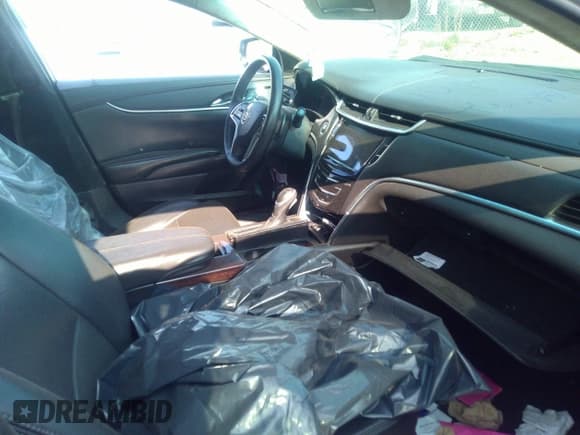 ✅ 2014 Cadillac XTS Livery • VIN: 2G61U5S35E9269995 • Лот: 36723566. Опубликован ранее на IAAI с пробегом Не указан. Бесплатный доступ к архиву аукционных продаж из США и подробный отчёт об истории автомобиля на DreamBid. Изображение 5.