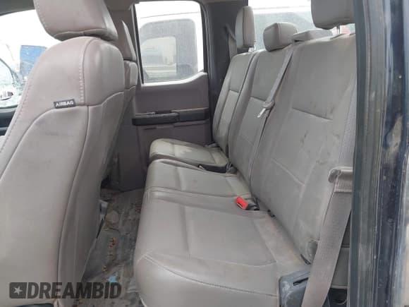 ✅ 2018 Ford F-250 XL • VIN: 1FT7X2B68JEB42589 • Lot: 42105402. Listed on IAAI with 295,044 mi. Free auction sales archive from the USA and detailed vehicle history report at DreamBid. Image 8.