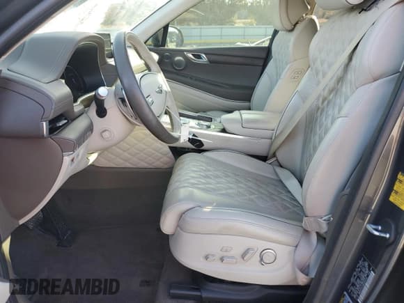 ✅ 2021 Genesis GV80 • VIN: KMUHCESC1MU055518 • Lot: 91916765. Wystawiony na Copart z przebiegiem 67 564 mil. Bezpłatny archiwum sprzedaży aukcyjnych z USA i szczegółowy raport historii pojazdu na DreamBid. Zdjęcie 7.