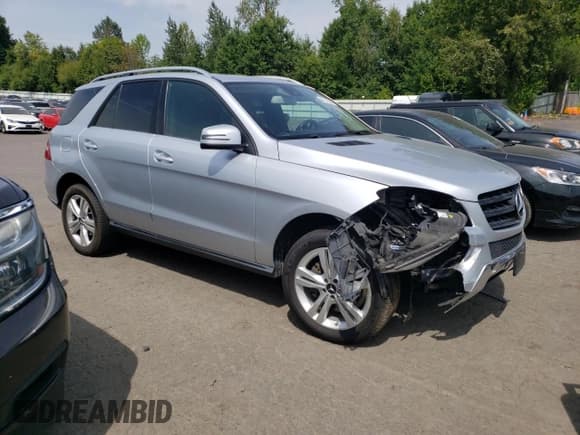 ✅ 2013 Mercedes-Benz M 350 • VIN: 4JGDA5HB3DA172519 • Лот: 67248105. Опубликован ранее на Copart с пробегом 83 316 миль. Бесплатный доступ к архиву аукционных продаж из США и подробный отчёт об истории автомобиля на DreamBid. Изображение 4.