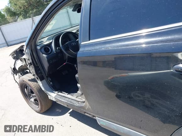 ✅ 2017 Toyota RAV4 LE • VIN: 2T3ZFREV6HW371315 • Lot: 42495989. Wystawiony na IAAI z przebiegiem 154 702 mil. Bezpłatny archiwum sprzedaży aukcyjnych z USA i szczegółowy raport historii pojazdu na DreamBid. Zdjęcie 22.