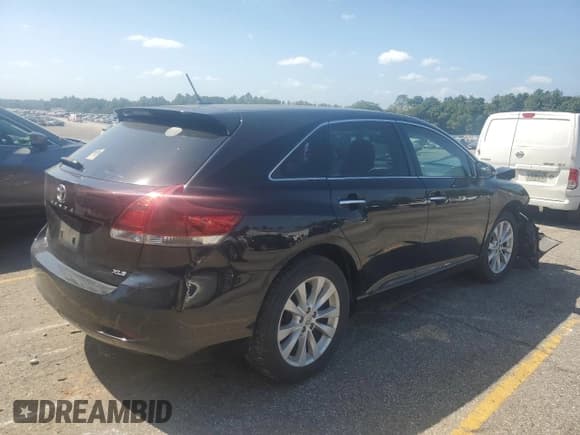 ✅ 2013 Toyota Venza LE • VIN: 4T3ZA3BB3DU076513 • Lot: 84743765. Listed on Copart with Not provided. Free auction sales archive from the USA and detailed vehicle history report at DreamBid. Image 3.
