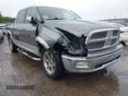 ✅ 2010 Dodge 1500 ST • VIN: 1D7RB1CT8AS213660 • Lot: 43081926. Wystawiony na IAAI z przebiegiem 277 939 mil. Bezpłatny archiwum sprzedaży aukcyjnych z USA i szczegółowy raport historii pojazdu na DreamBid. Zdjęcie 1.