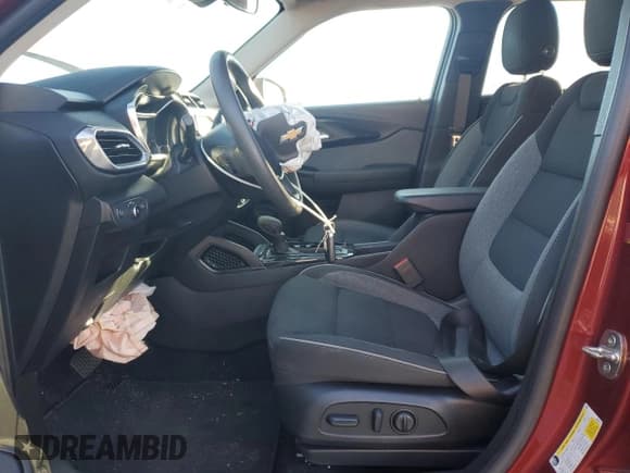 ✅ 2023 Chevrolet TrailBlazer LT • VIN: KL79MPS28PB030233 • Lot: 92330865. Listed on Copart with 50,535 mi. Free auction sales archive from the USA and detailed vehicle history report at DreamBid. Image 7.