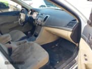 ✅ 2009 Hyundai Sonata GLS • VIN: 5NPET46F09H470450 • Лот: 41310835. Опубликован ранее на IAAI с пробегом 181 944 миль. Бесплатный доступ к архиву аукционных продаж из США и подробный отчёт об истории автомобиля на DreamBid. Изображение 5.