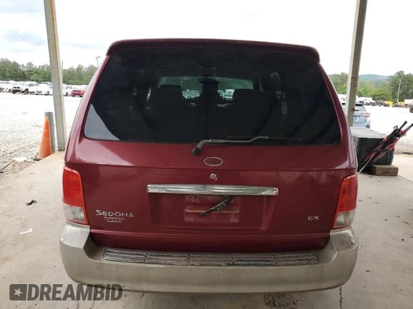 ✅ 2004 Kia Sedona LX • VIN: KNDUP131746548782 • Lot: 55325085. Wystawiony na Copart z przebiegiem Nie podano. Bezpłatny archiwum sprzedaży aukcyjnych z USA i szczegółowy raport historii pojazdu na DreamBid. Zdjęcie 6.