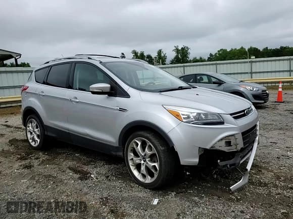 ✅ 2013 Ford Escape Titanium • VIN: 1FMCU9J97DUC31958 • Lot: 57573075. Listed on Copart with 185,323 mi. Free auction sales archive from the USA and detailed vehicle history report at DreamBid. Image 15.