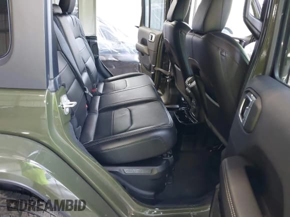 ✅ 2023 Jeep Wrangler Sahara • VIN: 1C4JJXP61PW683614 • Lot: 42421826. Listed on IAAI with 18,890 mi. Free auction sales archive from the USA and detailed vehicle history report at DreamBid. Image 8.