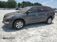 ✅ 2009 Chevrolet Traverse LS • VIN: 1GNEV13D69S162574 • Lot: 62052225. Wystawiony na Copart z przebiegiem 175 811 mil. Bezpłatny archiwum sprzedaży aukcyjnych z USA i szczegółowy raport historii pojazdu na DreamBid. Zdjęcie 1.