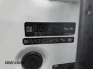 ✅ 2018 Land Rover Range Rover Velar R-Dynamic SE • VIN: SALYL2RV2JA768216 • Lot: 42768039. Listed on IAAI with 161,649 mi. Free auction sales archive from the USA and detailed vehicle history report at DreamBid. Image 9.